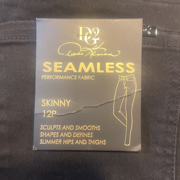 DG2 giant Gilman black skinny jeans NWT - Picture 3 of 3